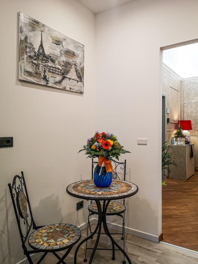 Splendid Room Suites Turin Bagian luar foto