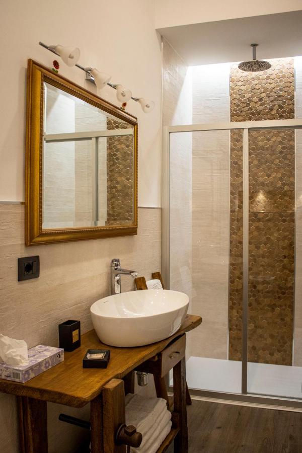 Splendid Room Suites Turin Bagian luar foto