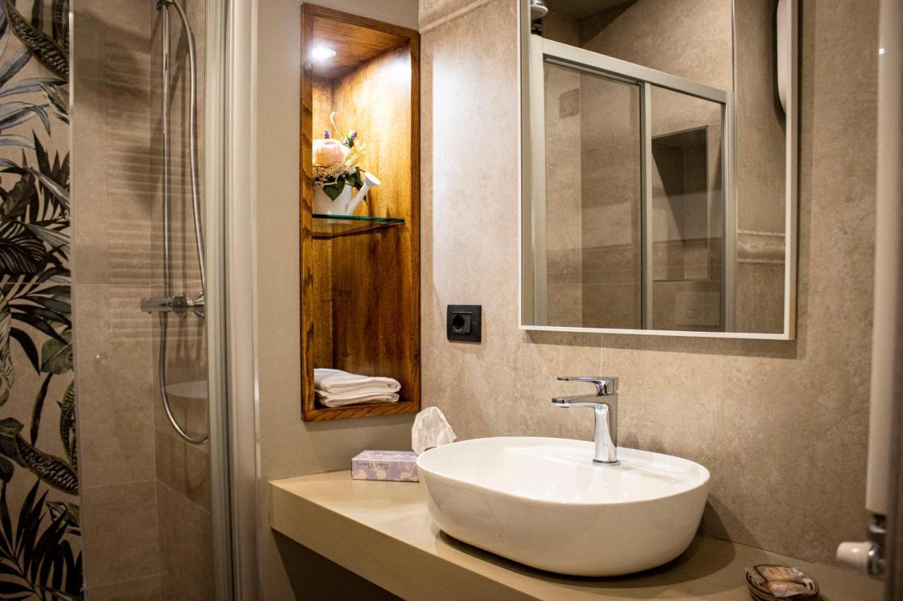 Splendid Room Suites Turin Bagian luar foto