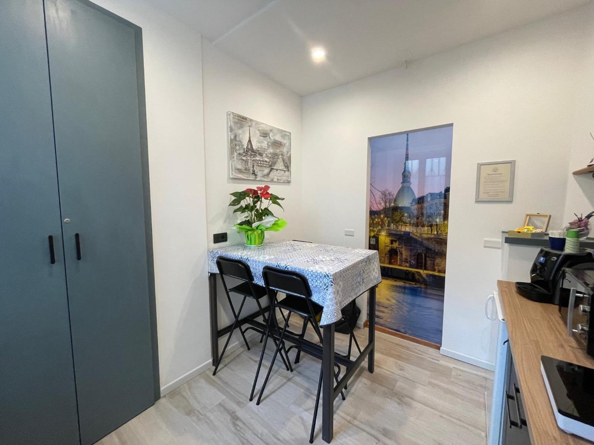 Splendid Room Suites Turin Bagian luar foto